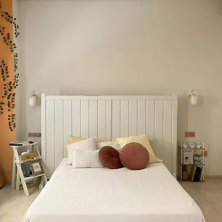 Serva La Bari Studio Sevilla Buitenkant foto